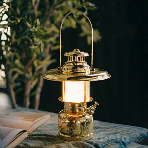 Retro Brass Outdoor Camping Lamp - Ambient Adventure Lighting